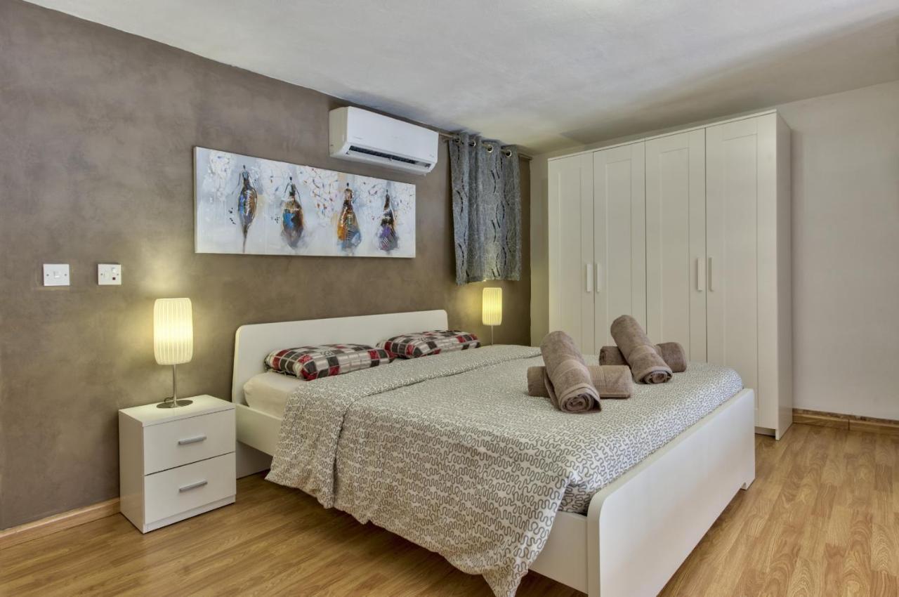 Spinola Court - Stunning Seaview Apartment & Penthouse On Spinola Bay By Shortletsmalta Saint Julian's Exterior photo